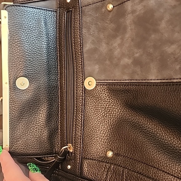 Steve Madden Elegant Black and Gray Women's Handbag - Picture 3 of 8